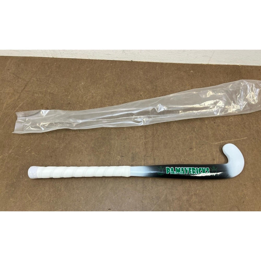 Youth FIELD HOCKEY STICK Pioneer kids small mini Composite NEW 18" Long green